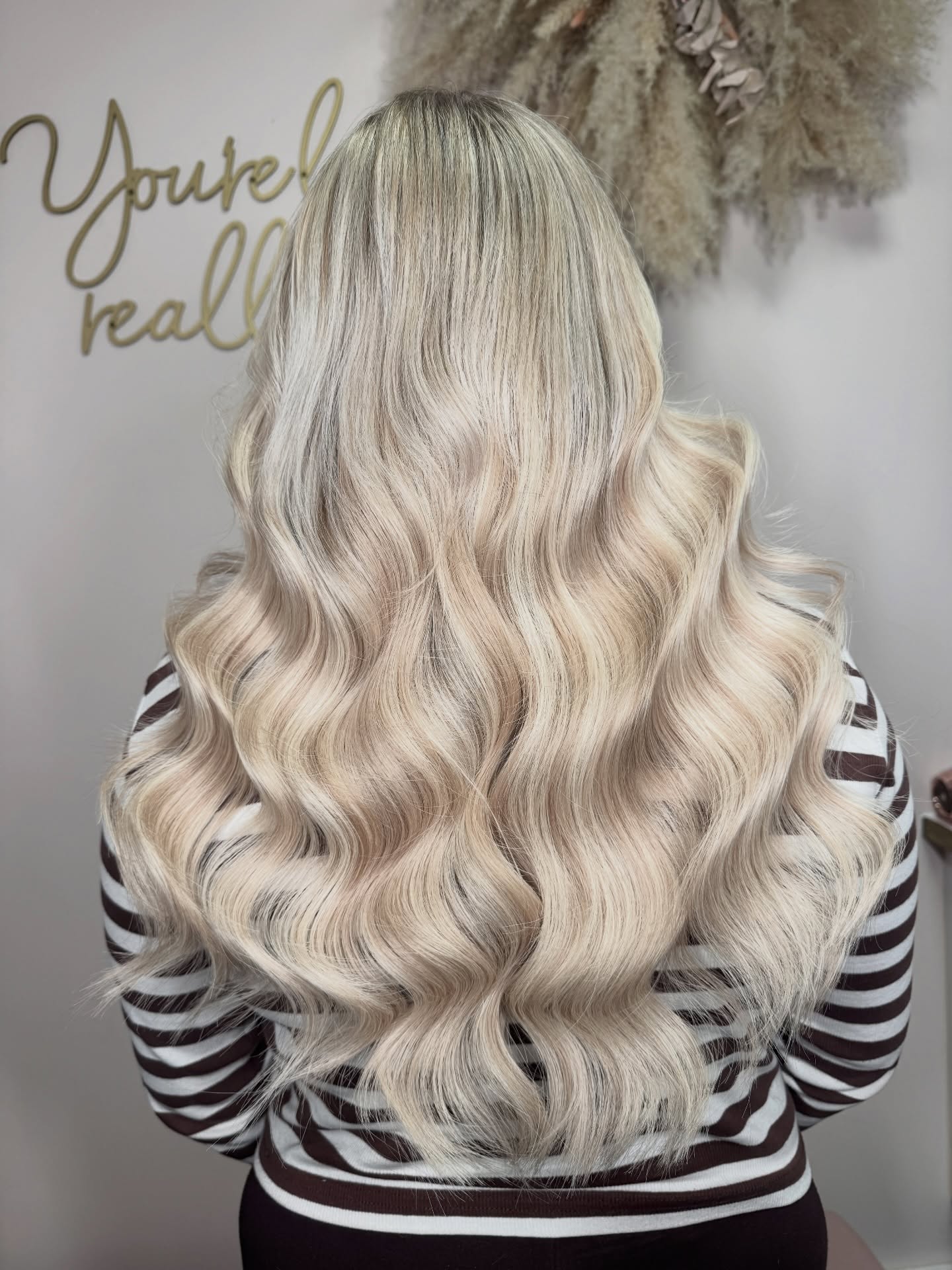 Amoura Hair glossy finished style