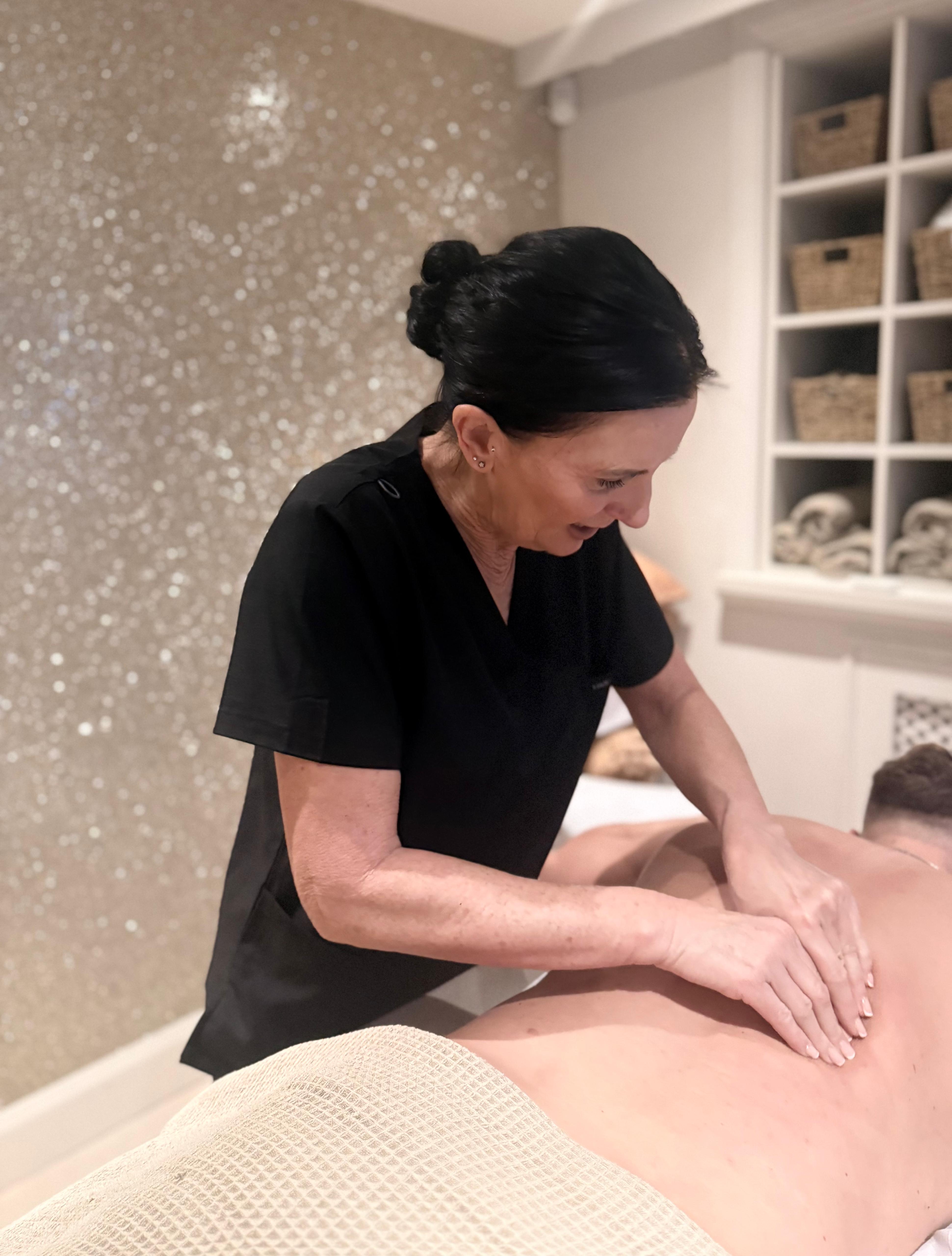 Deep tissue back massage by Jacqueline Baugh Sports Therapy